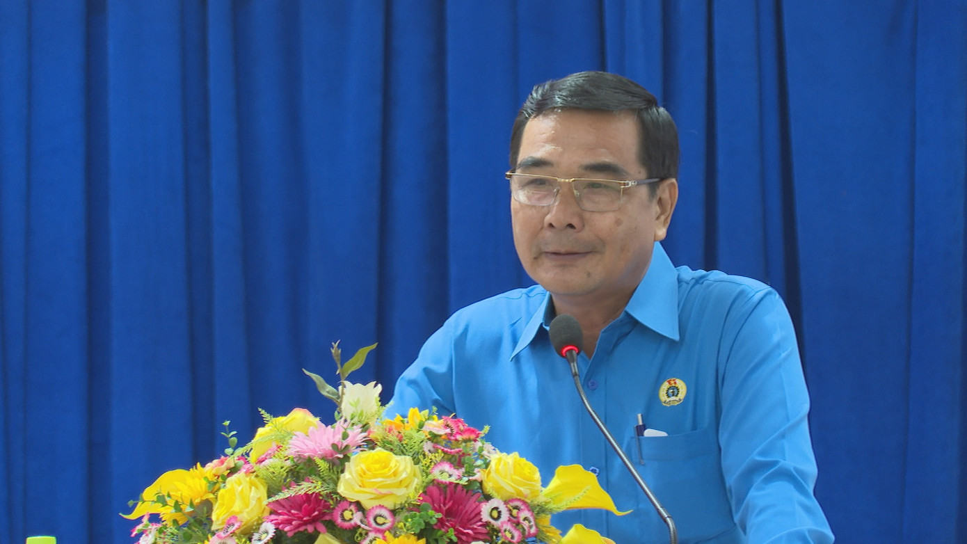 Ông Trịnh Văn Phước, Tỉnh ủy viên, tân Chủ tịch LĐLĐ tỉnh Tây Ninh. Ảnh: TTV11 Ông Trịnh Văn Phước, Tỉnh ủy viên, tân Chủ tịch LĐLĐ tỉnh Tây Ninh. Ảnh: TTV11