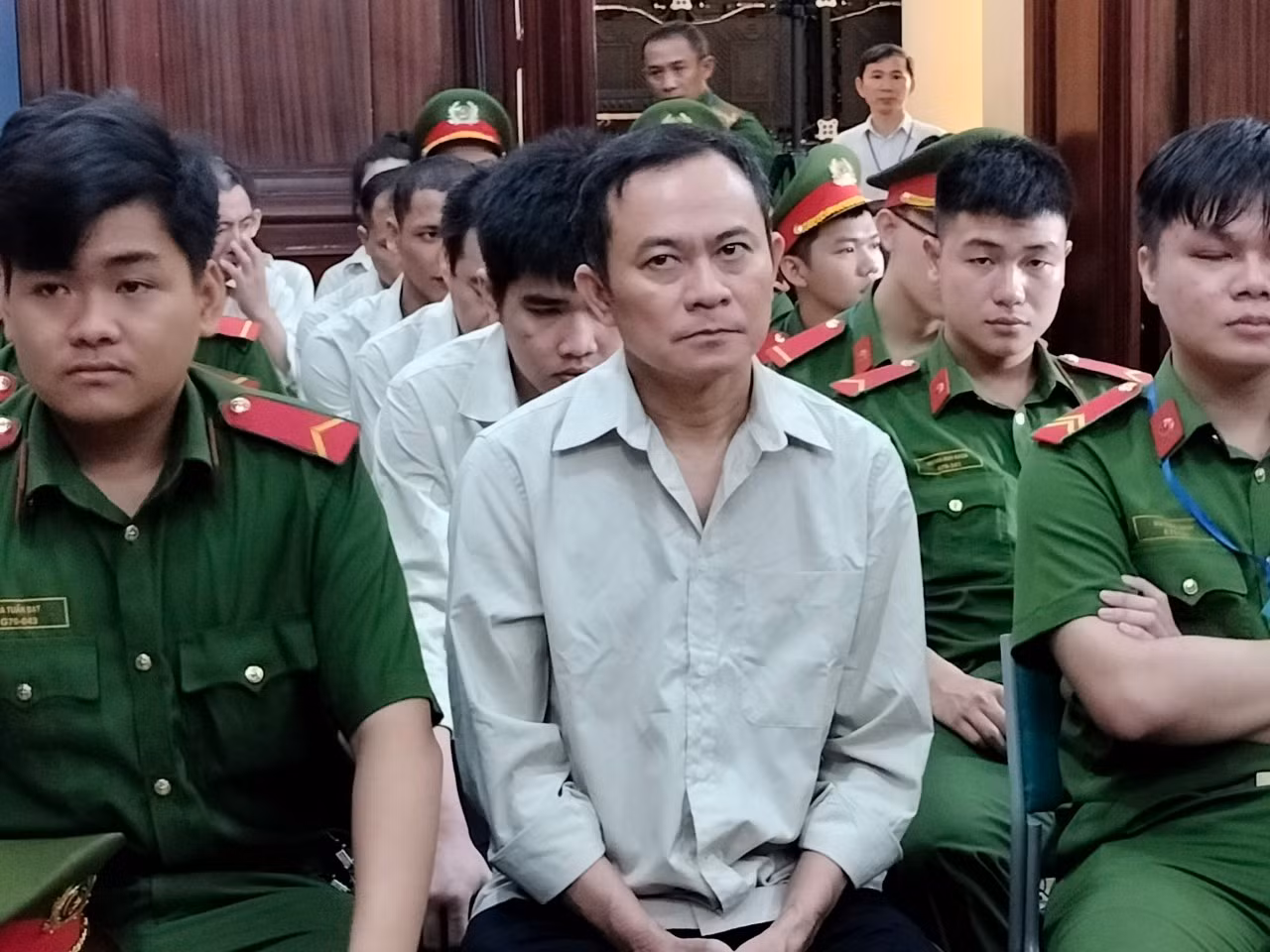 Chủ 5 Trung tâm đăng kiểm ở miền Tây - bị cáo Trần Lập Nghĩa tại phiên tòa.