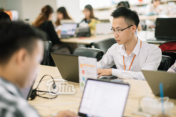 CEO 9X được Forbes vinh danh: Từng học lại 4 lần, khách hàng chửi thậm tệ ảnh 3