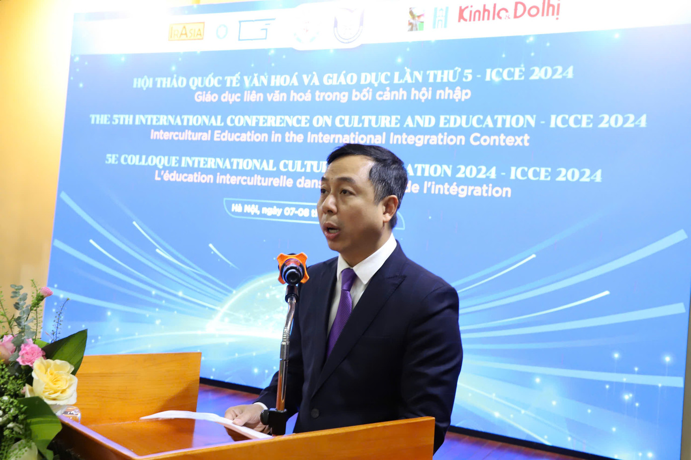 PGS.TS Đỗ Hồng Cường - Hiệu trưởng Trường Đại học Thủ Đô Hà Nội phát biểu tại hội thảo