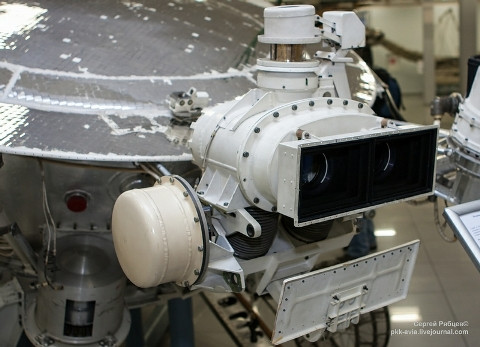 Hệ thống vô tuyến điện tử trên chiếc xe du hành mặt trăng