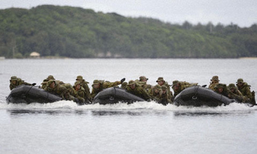 Binh lính Mỹ, Nhật tập trận đổ bộ 