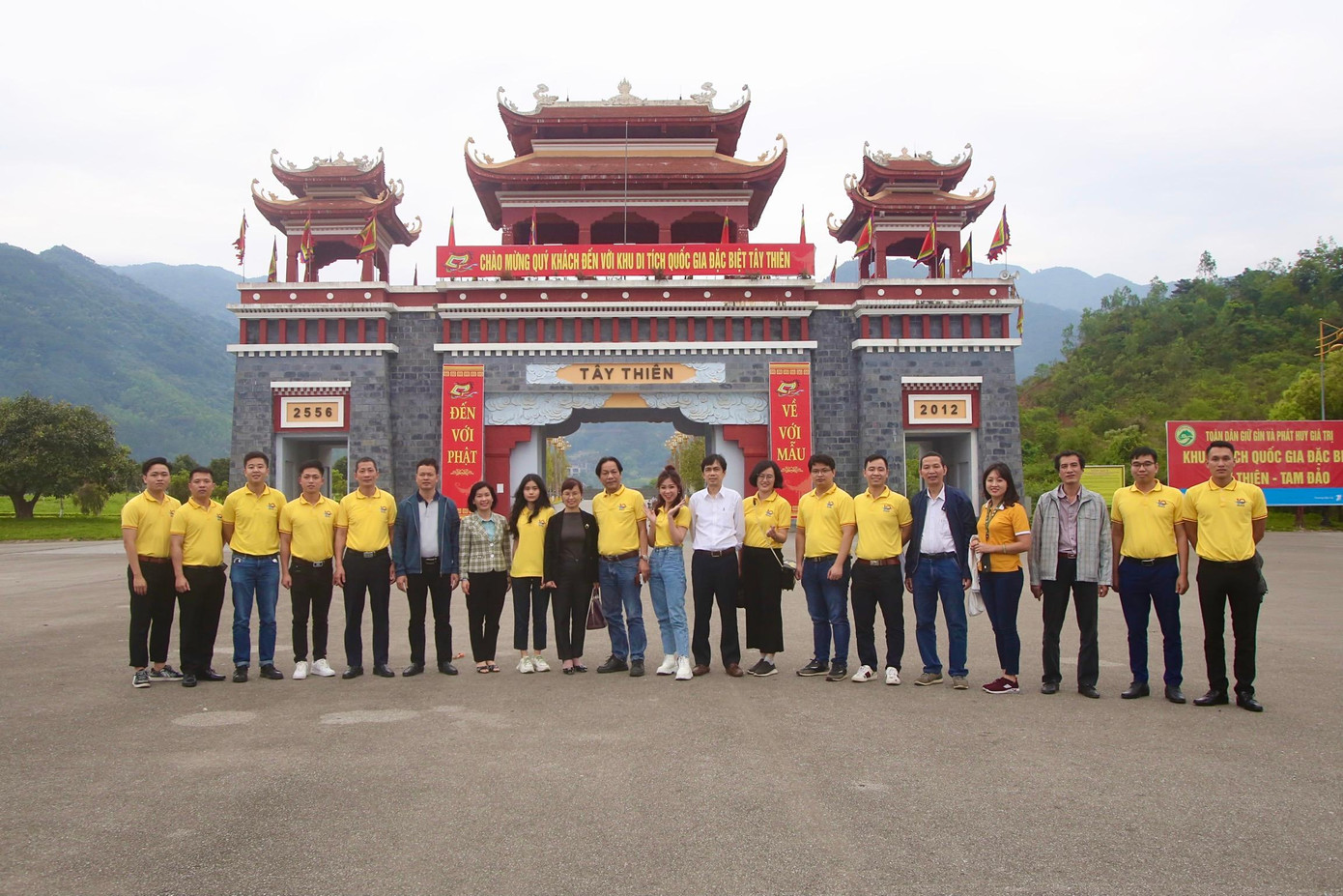 Hoạt động do thường trực Quỹ hỗ trợ Tài năng trẻ Việt Nam, báo Tiền Phong phối hợp cùng Cáp treo Tây Thiên tổ chức. Dự chương trình có nhà báo Lê Minh Toản, Phó Tổng Biên tập Báo Tiền Phong; nhà báo Nguyễn Huy Lộc, Ủy viên Ban Biên tập Báo Tiền Phong; đại diện Tỉnh Đoàn Phú Thọ cùng các gương mặt trẻ Việt Nam tiêu biểu, triển vọng năm 2021. Hoạt động do thường trực Quỹ hỗ trợ Tài năng trẻ Việt Nam, báo Tiền Phong phối hợp cùng Cáp treo Tây Thiên tổ chức. Dự chương trình có nhà báo Lê Minh Toản, Phó Tổng Biên tập Báo Tiền Phong; nhà báo Nguyễn Huy Lộc, Ủy viên Ban Biên tập Báo Tiền Phong; đại diện Tỉnh Đoàn Phú Thọ cùng các gương mặt trẻ Việt Nam tiêu biểu, triển vọng năm 2021.