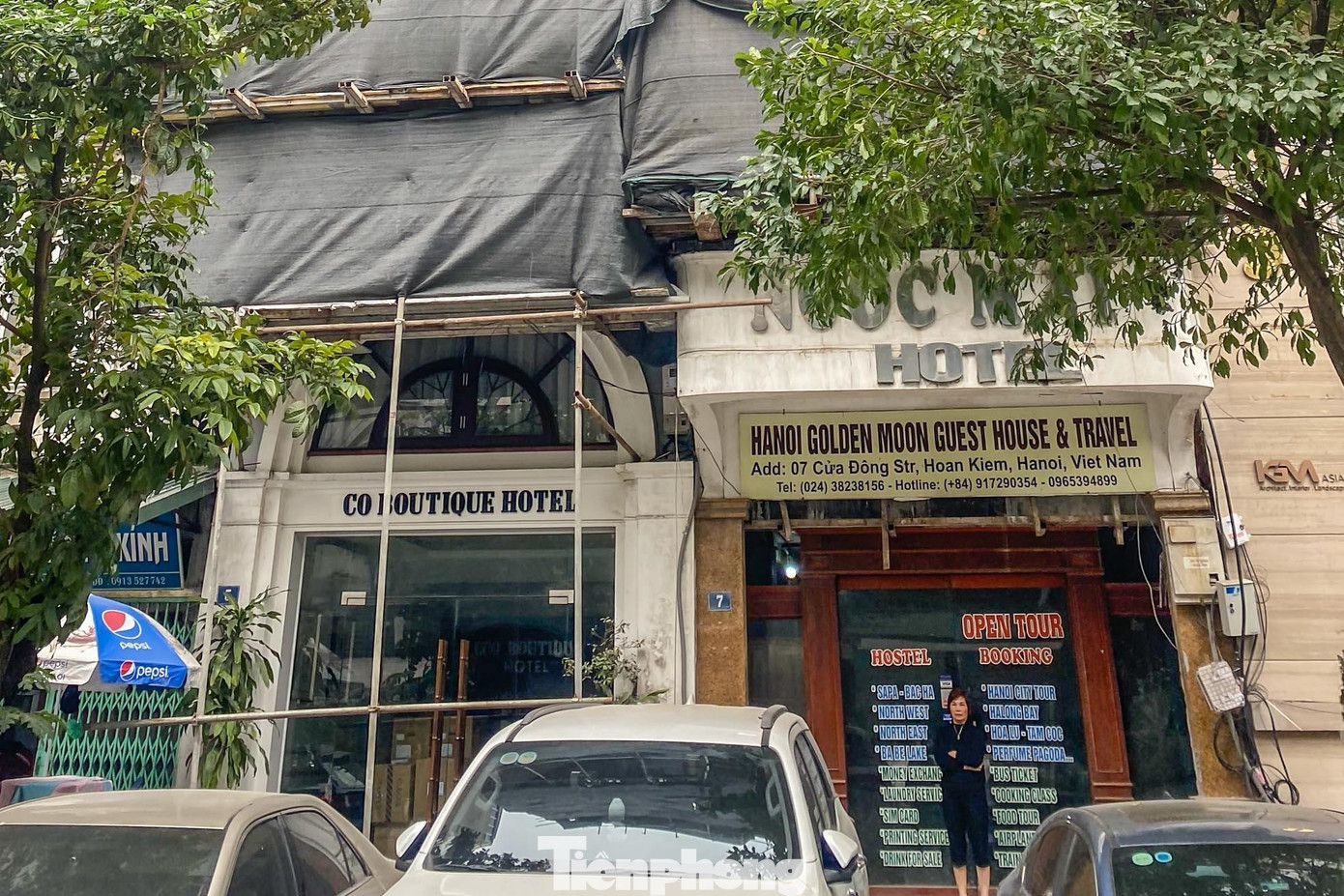 Văn phòng Chính phủ có Thông báo số 43/TB-VPCP ngày 16/2/2022 kết luận của Phó Thủ tướng Vũ Đức Đam tại cuộc họp bàn về phương án mở cửa lại hoạt động du lịch. Trong Thông báo trên, Phó Thủ tướng Vũ Đức Đam đã đồng ý với đề xuất của Bộ Văn hóa, Thể thao và Du lịch và ý kiến các Bộ, cơ quan tại cuộc họp về thời gian mở cửa lại hoạt động du lịch trong điều kiện bình thường mới theo đúng tinh thần chỉ đạo của Chính phủ, Thủ tướng Chính phủ về "thích ứng linh hoạt, an toàn, kiểm soát hiệu quả dịch bệnh COVID-19" từ ngày 15 tháng 3 năm 2022.