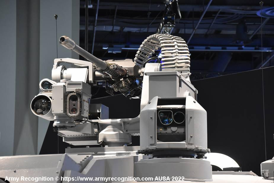 Nóc tháp pháo được trang bị một trạm vũ khí điều khiển từ xa, một khẩu pháo tự động 30mm. Ảnh: Army Recognition