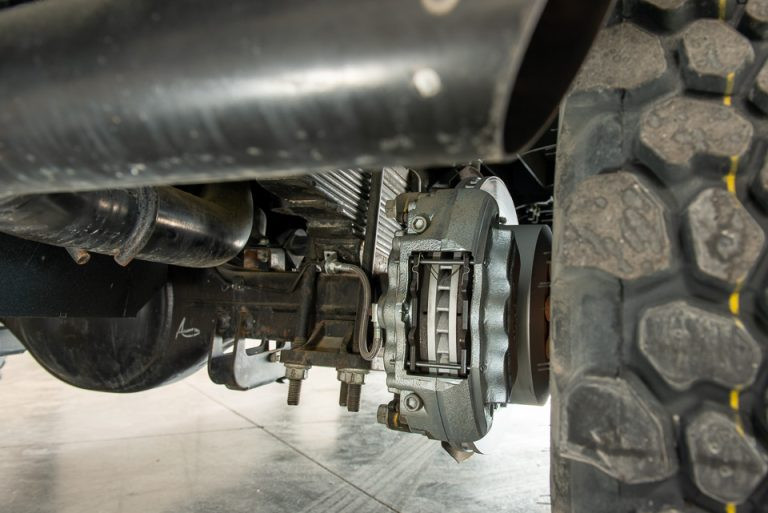 Hệ thống truyền động của xe. Ảnh: Roshel