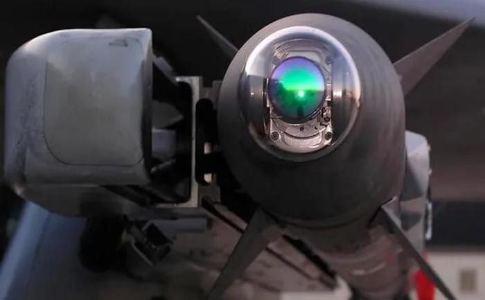 Tên lửa được trang bị cảm biến hồng ngoại với góc nhìn lên đến 90 độ. Ảnh: military