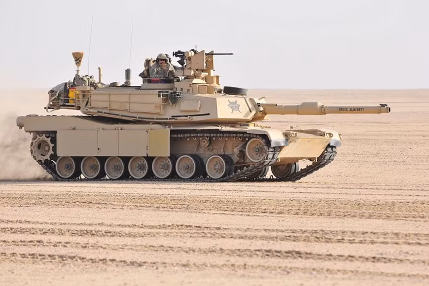 Mỹ đã đồng ý viện trợ xe tăng M1A2 SEP Abrams cho Ukraine, nhưng vẫn chưa xác định thời điểm chuyển giao. Ảnh: Topwar