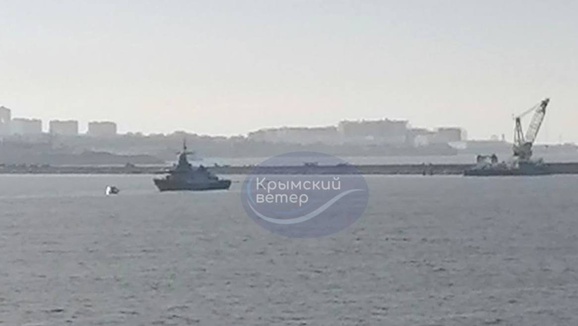 Hình ảnh vệ tinh tiết lộ Nga triển khai tàu đổ bộ Pyotr Morgunov đến Crimea.