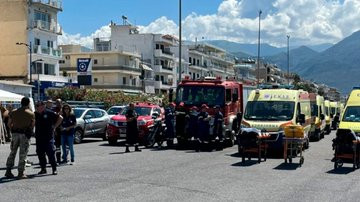 Một chiến dịch tìm kiếm và cứu hộ đã được triển khai.