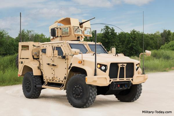 JLTV là xe chiến thuật hạng nhẹ do tập đoàn Oshkosh của Mỹ sản xuất. Ảnh: Military JLTV là xe chiến thuật hạng nhẹ do tập đoàn Oshkosh của Mỹ sản xuất. Ảnh: Military