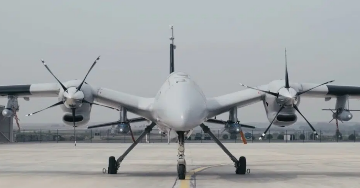 Akinci được trang bị nhiều thiết bị điện tử hiện đại. Ảnh: Baykar