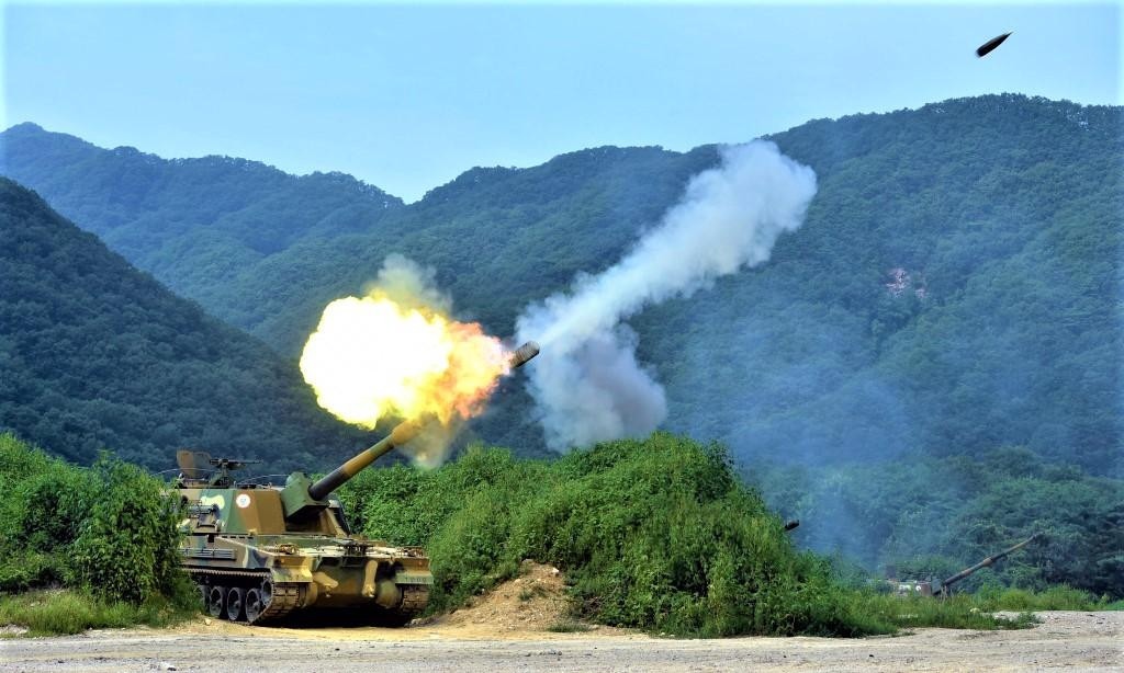 K9 khai hỏa tại một đợt diễn tập. Nguồn:thaimilitaryandasianregion.wordpress.com.