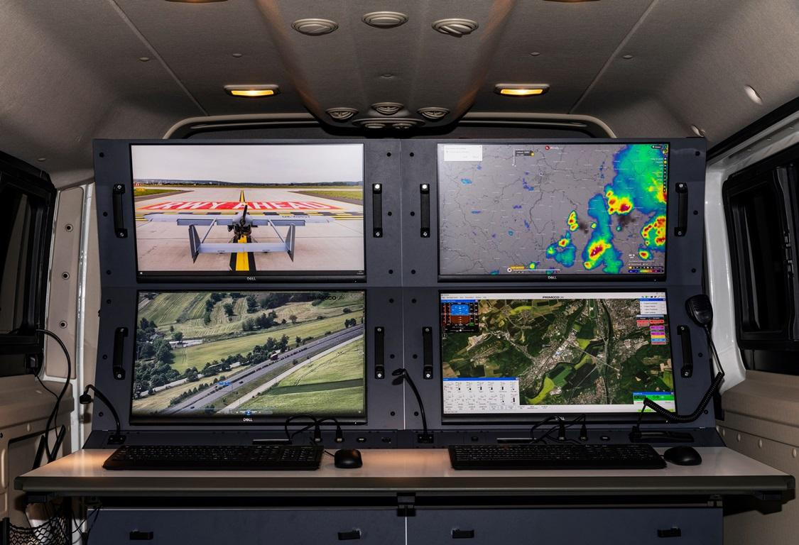 Điểm điều khiển máy bay không người lái của Primoco UAV. Ảnh: mil.in.ua