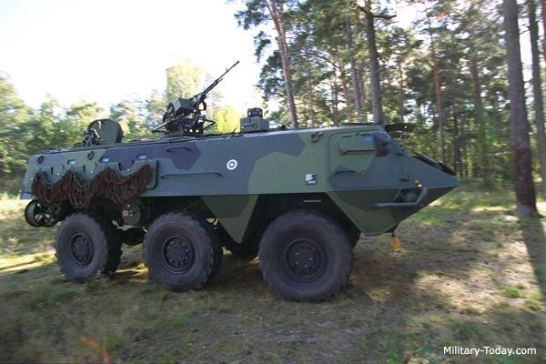 Sisu XA-180 APC do Phần Lan sản xuất. Ảnh: Military Sisu XA-180 APC do Phần Lan sản xuất. Ảnh: Military