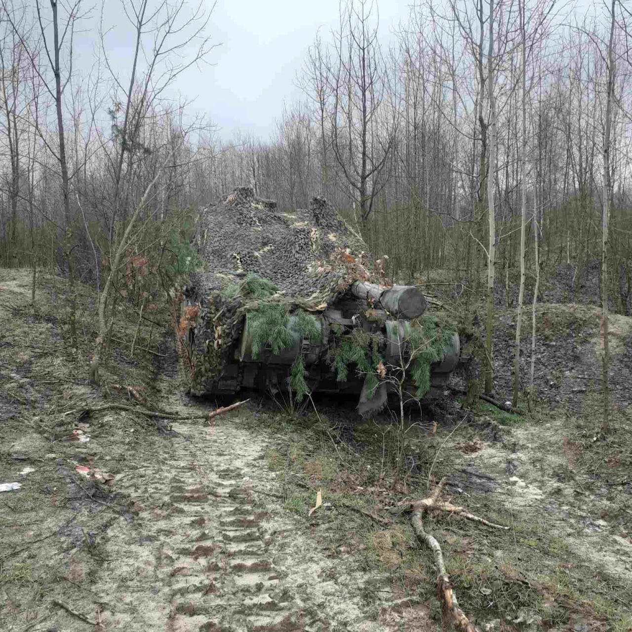 Ukraine triển khai xe tăng Challenger 2 do Anh cung cấp ảnh 1