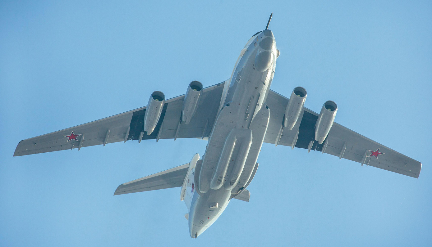 Máy bay có thể hoạt động liên tục hơn 9 tiếng đồng hồ. Ảnh: bmpd Máy bay có thể hoạt động liên tục hơn 9 tiếng đồng hồ. Ảnh: bmpd