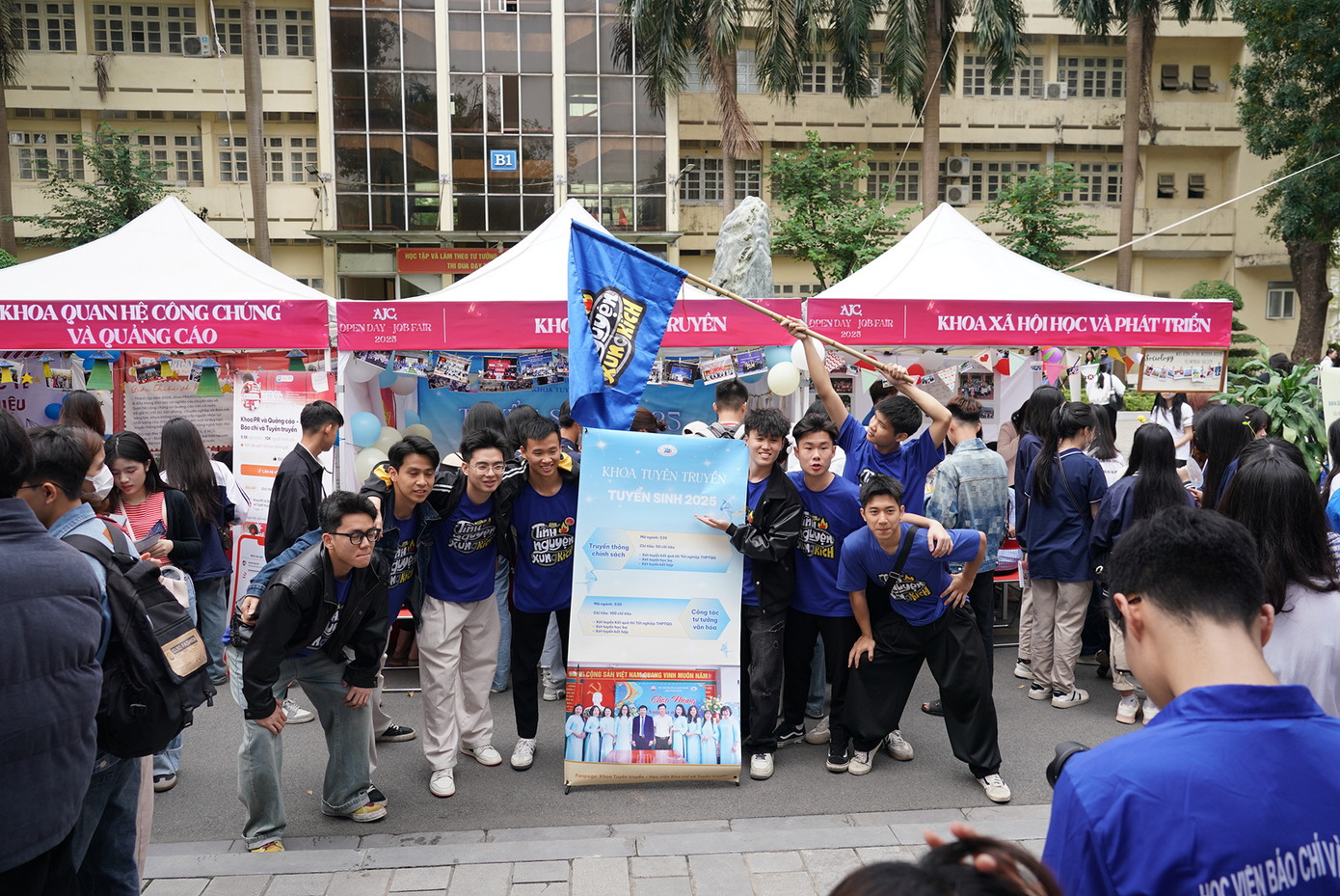 Một số hoạt động tại sự kiện.