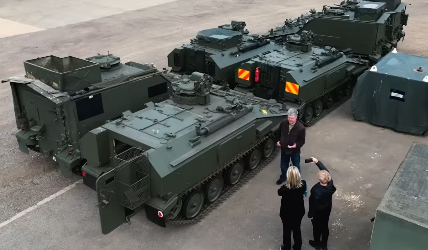 Những chiếc xe Spartan được mua cho quân đội Ukraine. Ảnh: Defence Blog