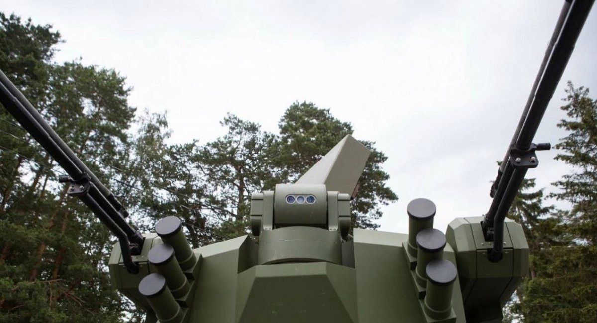 Pháo 2A7 23 mm cho hệ thống pháo phòng không tự hành dựa trên khung gầm BTR-82. Pháo 2A7 23 mm cho hệ thống pháo phòng không tự hành dựa trên khung gầm BTR-82.