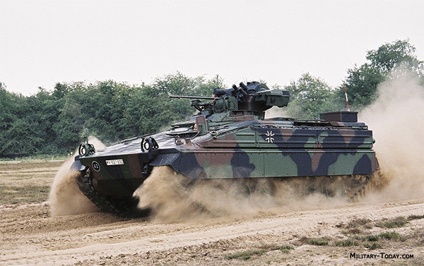 Vũ khí chính của Marder là khẩu pháo 20 mm Rheinmetall MK 20 Rh 202. Ảnh: Military