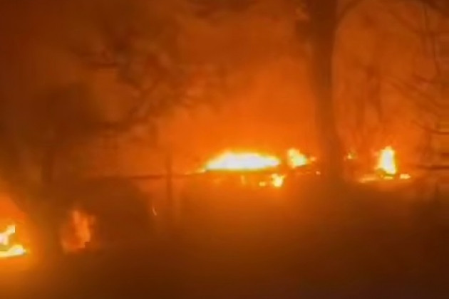 Vụ cháy sau cuộc tấn công vào thành phố Taganrog. Nguồn: Mạng xã hội X