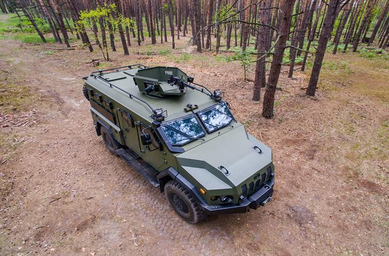 Xe được trang bị súng máy 7.62mm hoặc 12.7mm. Ảnh: Pinterest Xe được trang bị súng máy 7.62mm hoặc 12.7mm. Ảnh: Pinterest