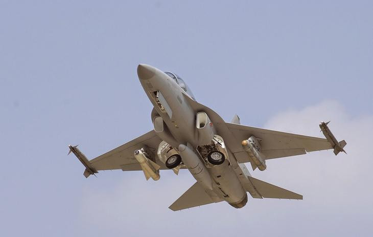 FA-50 cũng được trang bị thiết bị cảm biến tấn công tự chủ tiên tiến có thể đồng thời tập trung vào nhiều mục tiêu. Ảnh: defence.pk