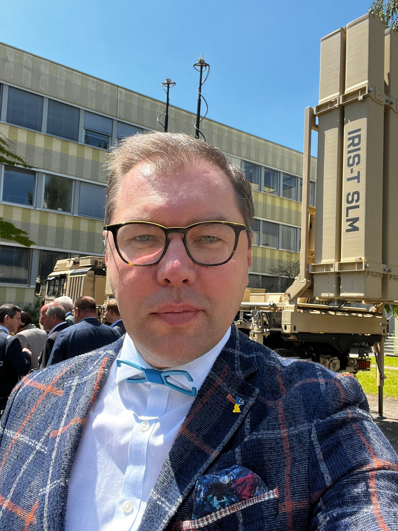 Đức sắp chuyển hệ thống phòng không IRIS-T tối tân cho Ukraine ảnh 1 Đức sắp chuyển hệ thống phòng không IRIS-T tối tân cho Ukraine ảnh 1