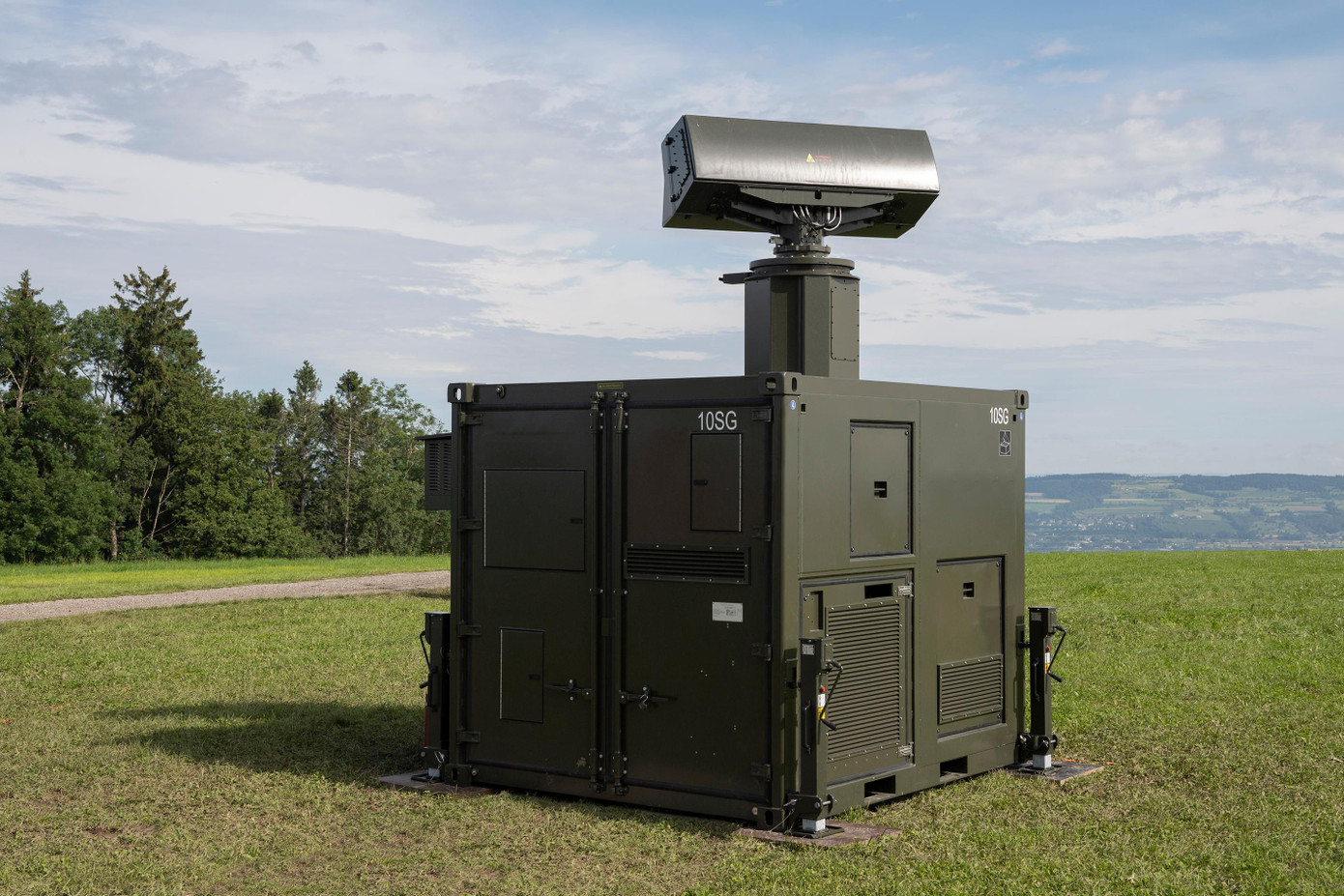 Radar Oerlikon X-TAR3D. Ảnh: Rheinmetall Radar Oerlikon X-TAR3D. Ảnh: Rheinmetall