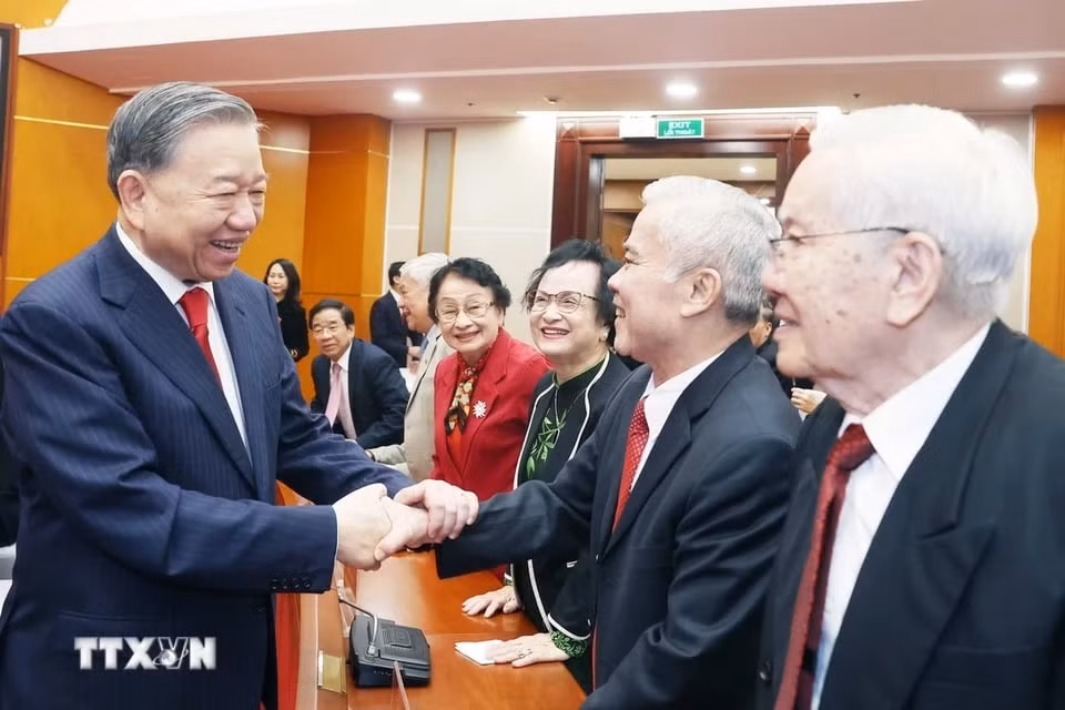 Tổng Bí thư Tô Lâm với các đại biểu. (Ảnh: Thống Nhất/TTXVN)