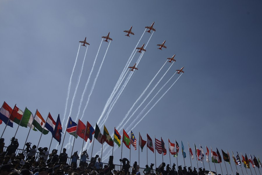 Ngoài đại diện các công ty quốc phòng, triển lãm còn thu hút sự quan tâm của giới truyền thông trong và ngoài nước. Ngoài đại diện các công ty quốc phòng, triển lãm còn thu hút sự quan tâm của giới truyền thông trong và ngoài nước.