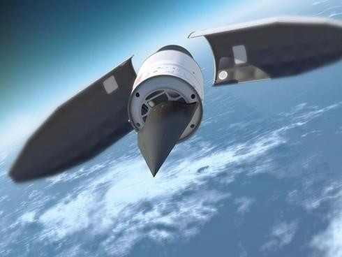 DF-17 được mệnh danh là “bất khả chiến bại”. Ảnh: Sohu DF-17 được mệnh danh là “bất khả chiến bại”. Ảnh: Sohu