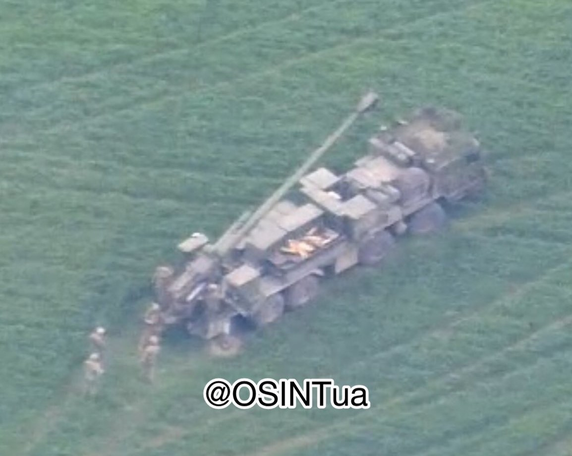 Pháo tự hành Malva của Nga lần đầu xuất hiện ở Vùng Belgorod. Ảnh: OSINT Pháo tự hành Malva của Nga lần đầu xuất hiện ở Vùng Belgorod. Ảnh: OSINT