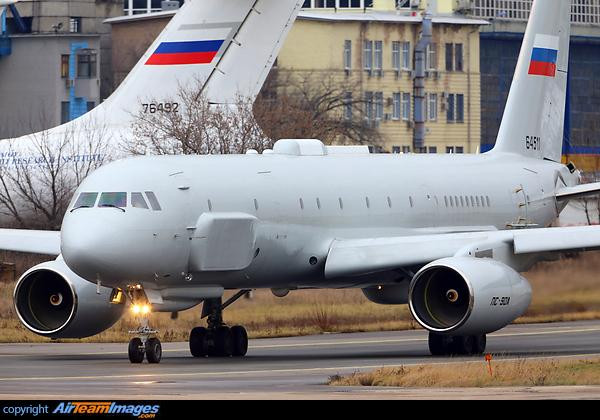 Tu-214R được trang bị nhiều thiết bị điện tử hiện đại. Ảnh: airteamimages Tu-214R được trang bị nhiều thiết bị điện tử hiện đại. Ảnh: airteamimages