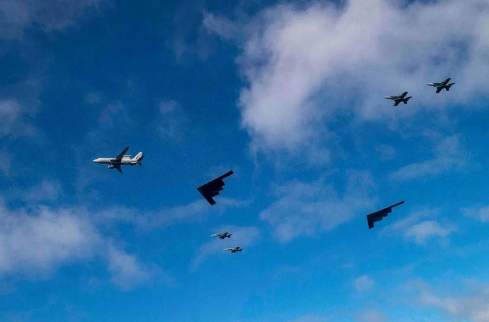 Máy bay ném bom B-2 của Mỹ tập trận tại Thái Bình Dương. Ảnh: Pacific Air Forces Máy bay ném bom B-2 của Mỹ tập trận tại Thái Bình Dương. Ảnh: Pacific Air Forces