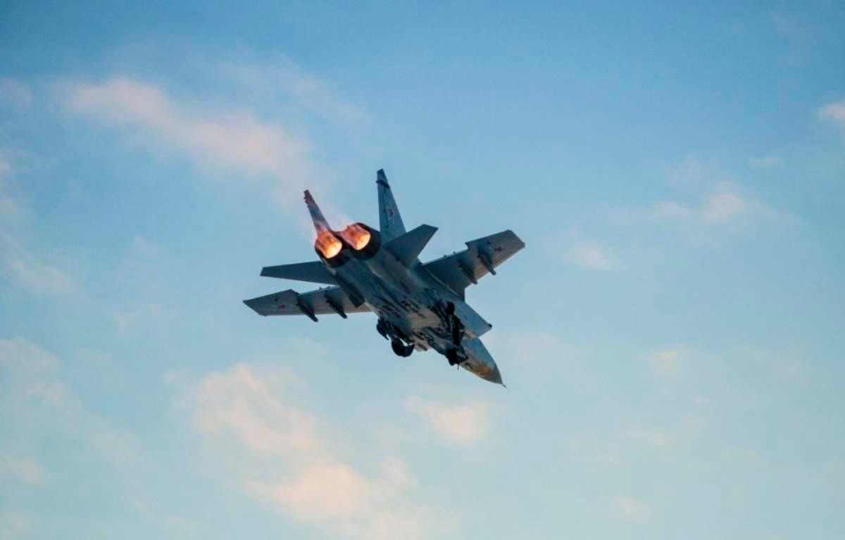 MiG-31BM được trang bị radar hiện đại, có thể tiêu diệt được nhiều mục tiêu. Ảnh: Bộ Quốc phòng Nga MiG-31BM được trang bị radar hiện đại, có thể tiêu diệt được nhiều mục tiêu. Ảnh: Bộ Quốc phòng Nga