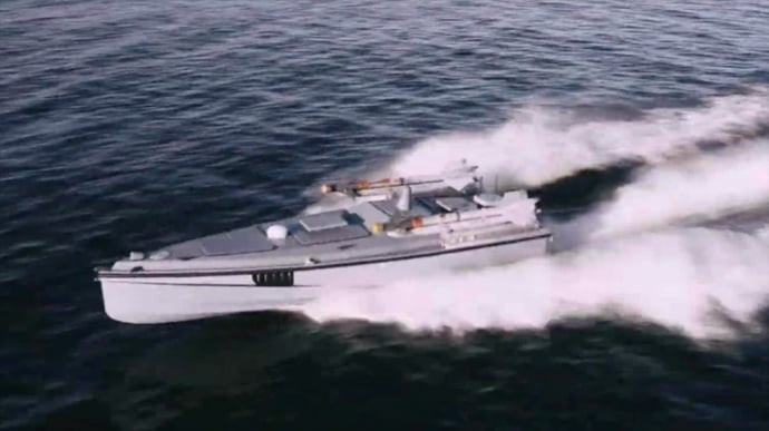 Hình ảnh được cho là xuồng tự sát Magura V7 trang bị tên lửa AIM-9 Sidewinder. Ảnh: Naval News