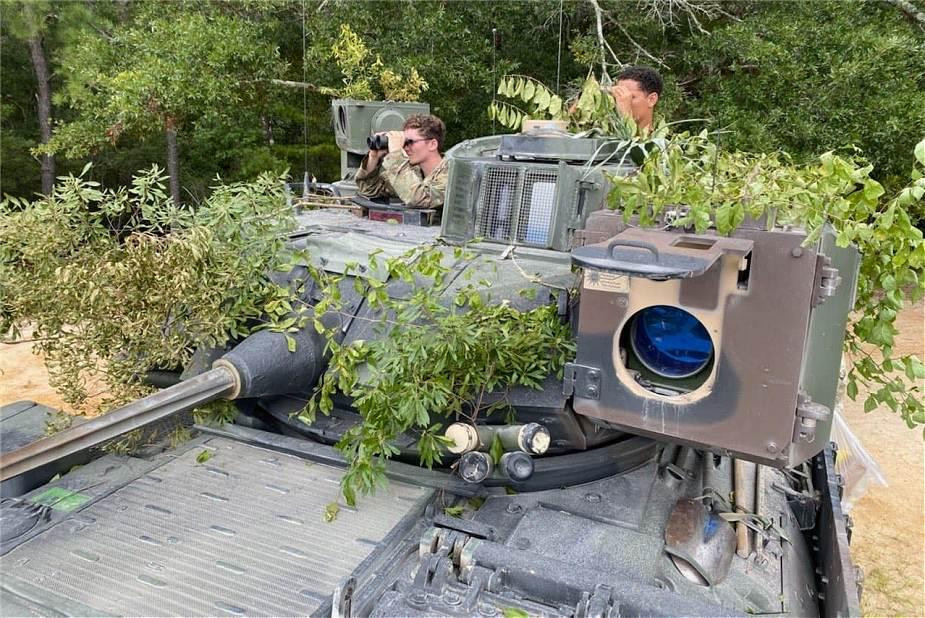 Xe hỗ trợ hỏa lực pháo binh Bradley M7A4. Ảnh: Army Recognition Xe hỗ trợ hỏa lực pháo binh Bradley M7A4. Ảnh: Army Recognition