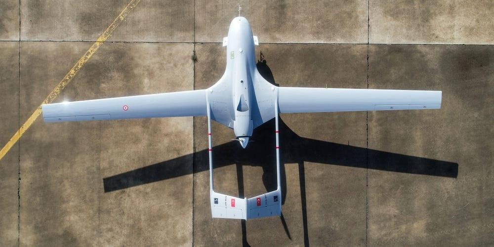 UAV Bayraktar-TB2 có thể trở thành một đối thủ đáng gờm giúp Ukraine giành được vị thế. Ảnh: Insiders UAV Bayraktar-TB2 có thể trở thành một đối thủ đáng gờm giúp Ukraine giành được vị thế. Ảnh: Insiders