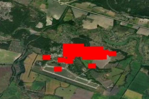 Đám cháy tại sân bay quân sự Ozernoye. Ảnh: NASA Đám cháy tại sân bay quân sự Ozernoye. Ảnh: NASA