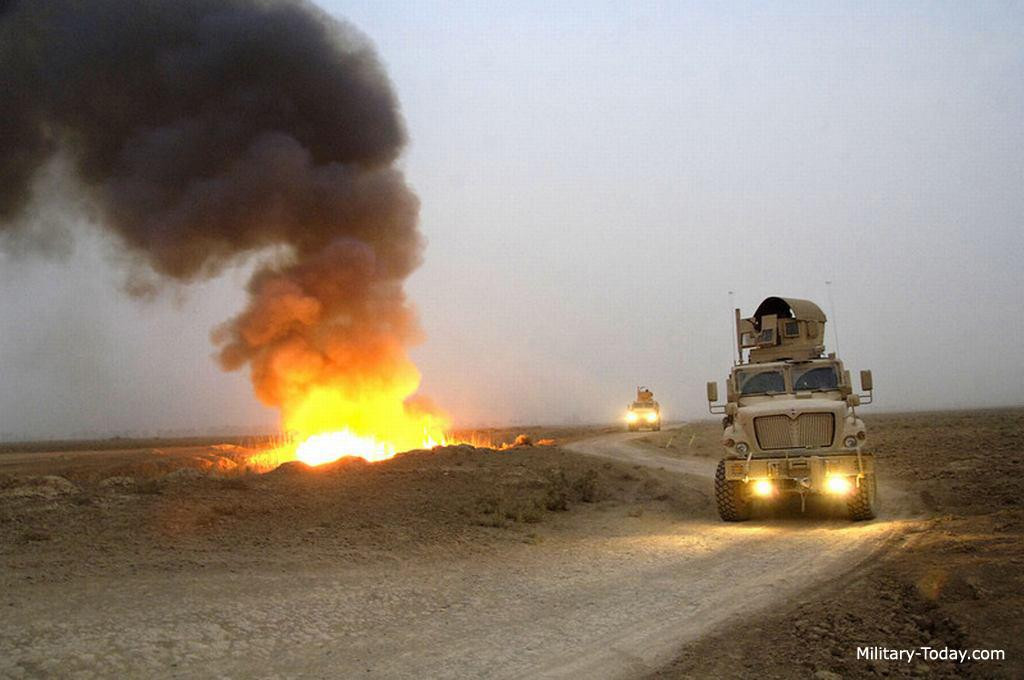 Xe có thể di chuyển với vận tốc tối đa là 105 km/h. Ảnh: Military Xe có thể di chuyển với vận tốc tối đa là 105 km/h. Ảnh: Military