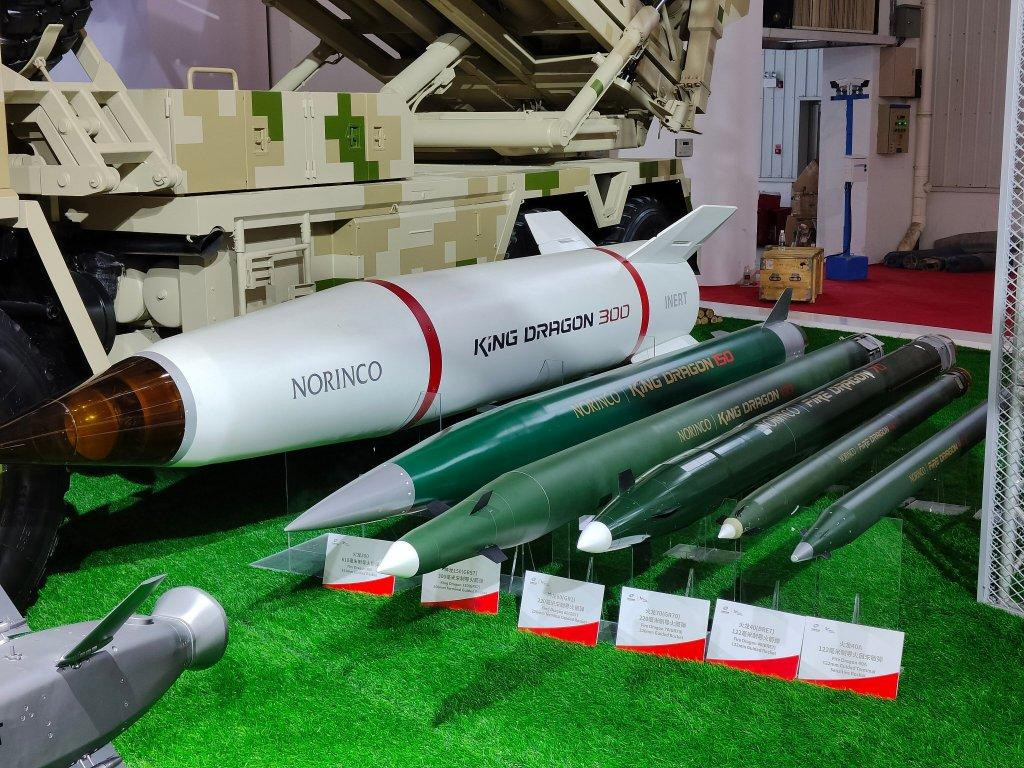 Hệ thống pháo SR5 được trang bị nhiều loại vũ khí khác nhau. Ảnh: Weibo Hệ thống pháo SR5 được trang bị nhiều loại vũ khí khác nhau. Ảnh: Weibo