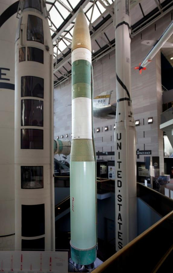 Minuteman III có vận tốc lên tới 24.000km/h. Ảnh: airandspace Minuteman III có vận tốc lên tới 24.000km/h. Ảnh: airandspace