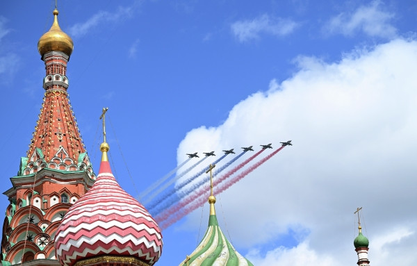 Hàng loạt khí tài Nga xuất hiện trên Quảng trường Đỏ ảnh 1