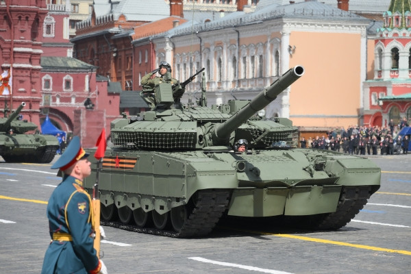 Xe tăng T-80BMV.