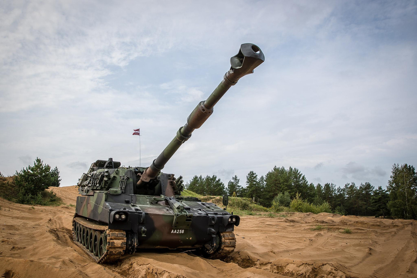 Pháo tự hành M109 của Latvia. Ảnh: Army Pháo tự hành M109 của Latvia. Ảnh: Army