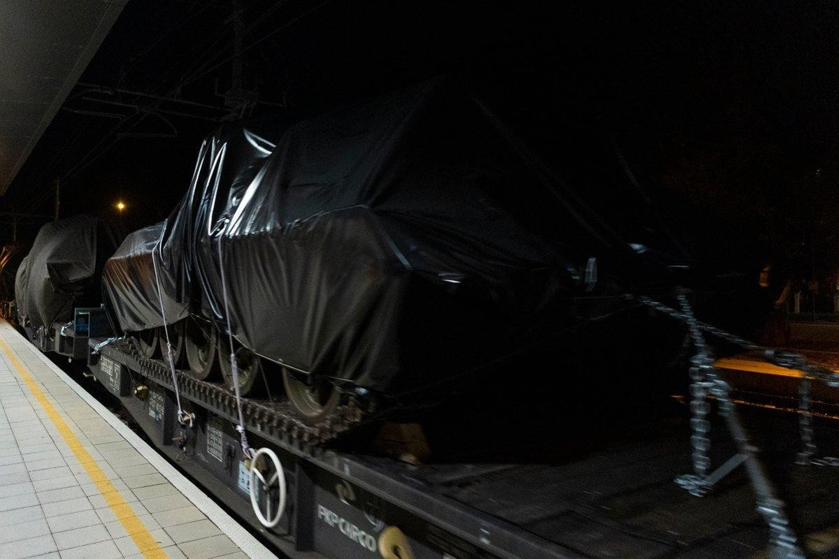 Slovenia chuyển xe tăng chiến đấu chủ lực M-55S tới Ukraine. Ảnh: Ukraine Weapons Tracker