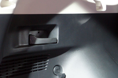 Cần gạt gập ghế sau