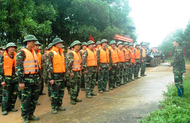  Chỉ huy quán triệt nhiệm vụ